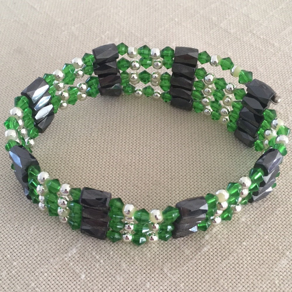 Magnetic Hematite Bracelet Gray Green Silver Toned